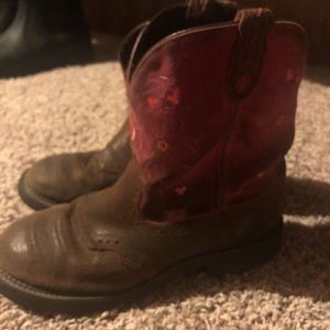 Justin slip on women’s boots size 10